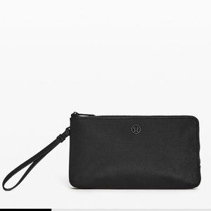 Black lululemon double up pouch wristlet